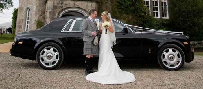 Dazzle the Wedding Day with Luxurious Wedding Car