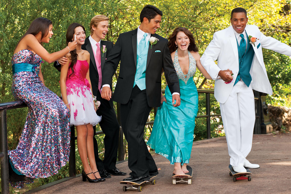 How to Cut Prom Costs & Still look Cool